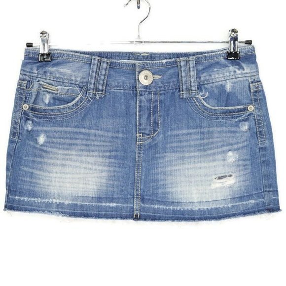 Aeropostale Mini Jean Skirt Distressed Destroyed Frayed Raw‎ Edge 7 8 - Picture 1 of 12